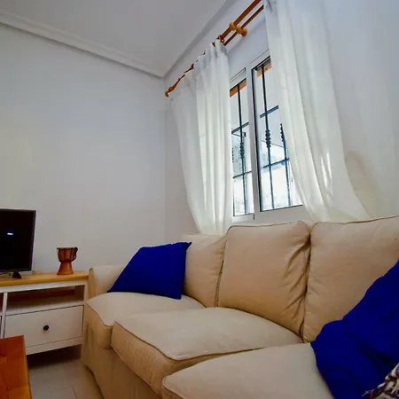 38 Fantastic // Ac - Wifi Holiday home